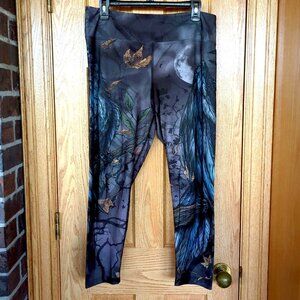 Werkshop Raven triathlon capri high rise gym leggings XL NWOT goth spooky art